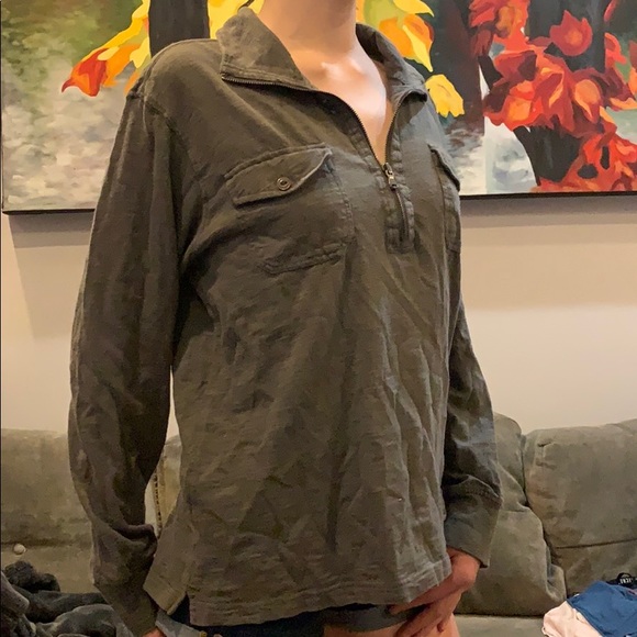 Converse Pull over Size M - Picture 2 of 3